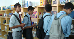 02102008-Kabul_book_exhibition_eng-258.jpg