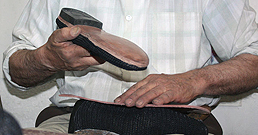 26-07-2010-Shoemaker_bazar-258-2.jpg