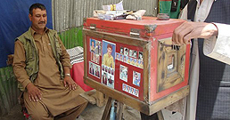 28-07-2010-Vintage_cameras_kabul-258-2.jpg