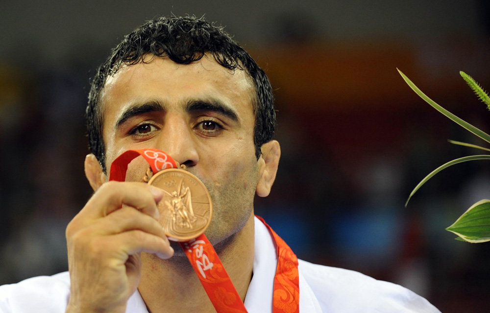 المپیک پکن، ۲۰۰۸. <br />
کسب مدال برنز توسط مراد محمدی. این اولین مدال ایران در بازی‌های المپیک ۲۰۰۸ بود.   