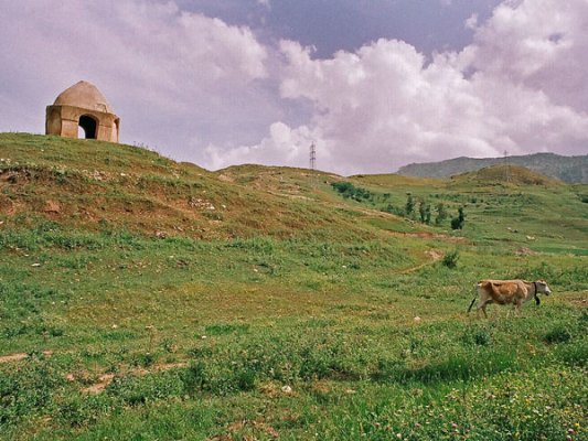 Overlooking the ruins on a hill not very high, we see an ancient building. If not from Sassanian era, it has to be from the early Islamic period. It is classified as a fire temple, and like many similar buildings in the country was probably also used for astronomical and calendar calculation purposes.