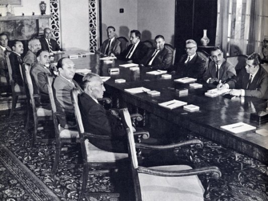 The cabinet in session