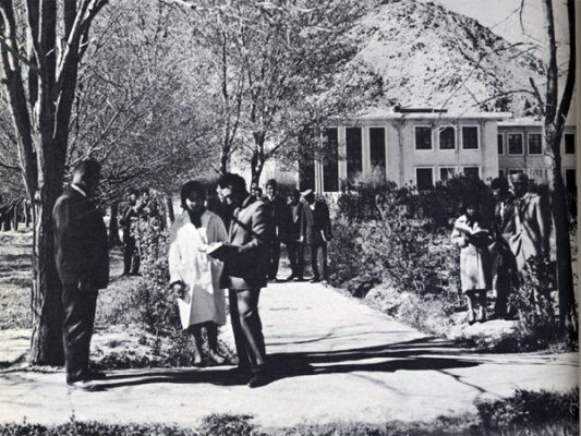 Kabul University<br />
